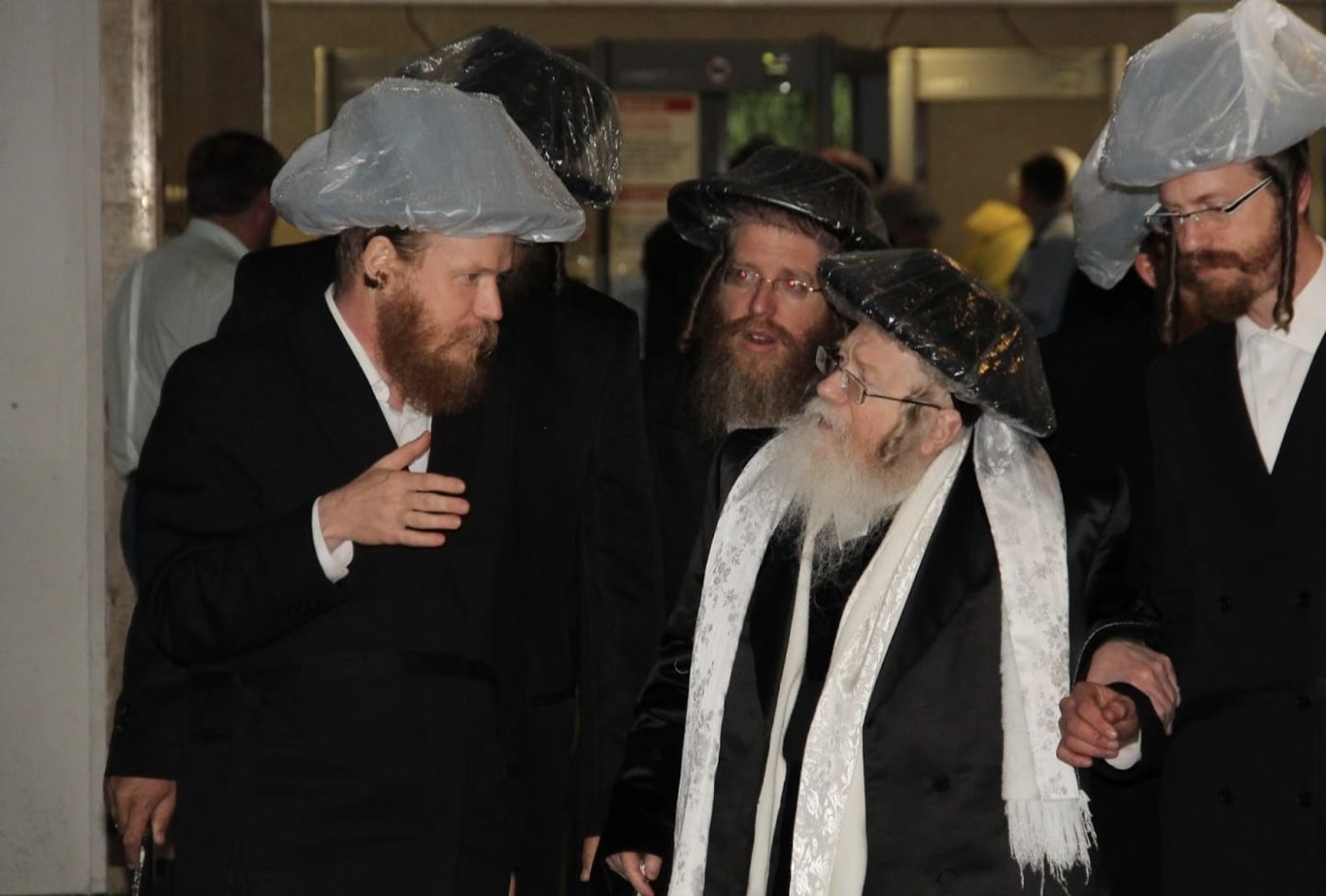באדיבות המצלם