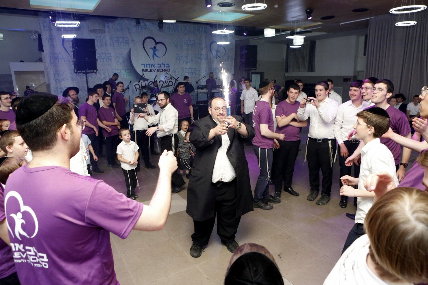 קובי הר צבי - בלב אחד