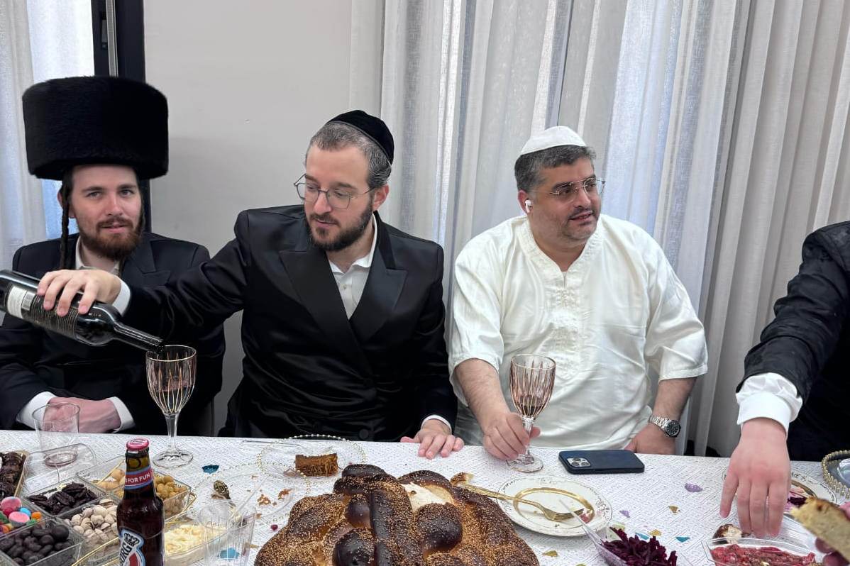 באדיבות המצלם