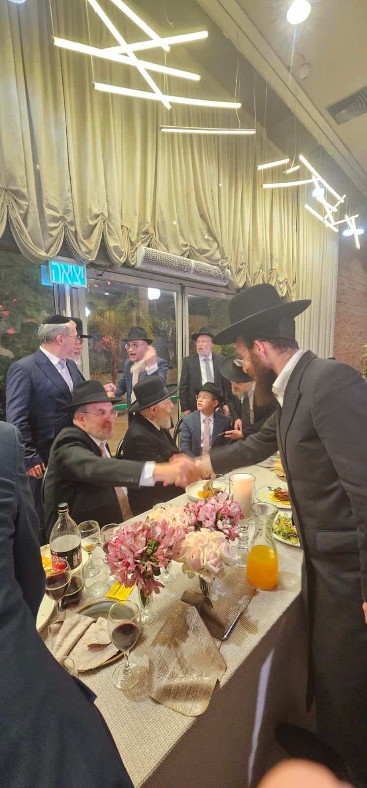 באדיבות המצלם