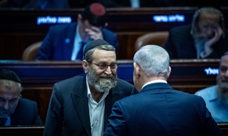 החרדים דורשים לפתוח את חוק הגיוס מחדש; נתניהו מתעקש על נוסח ערב התקיפה באיראן