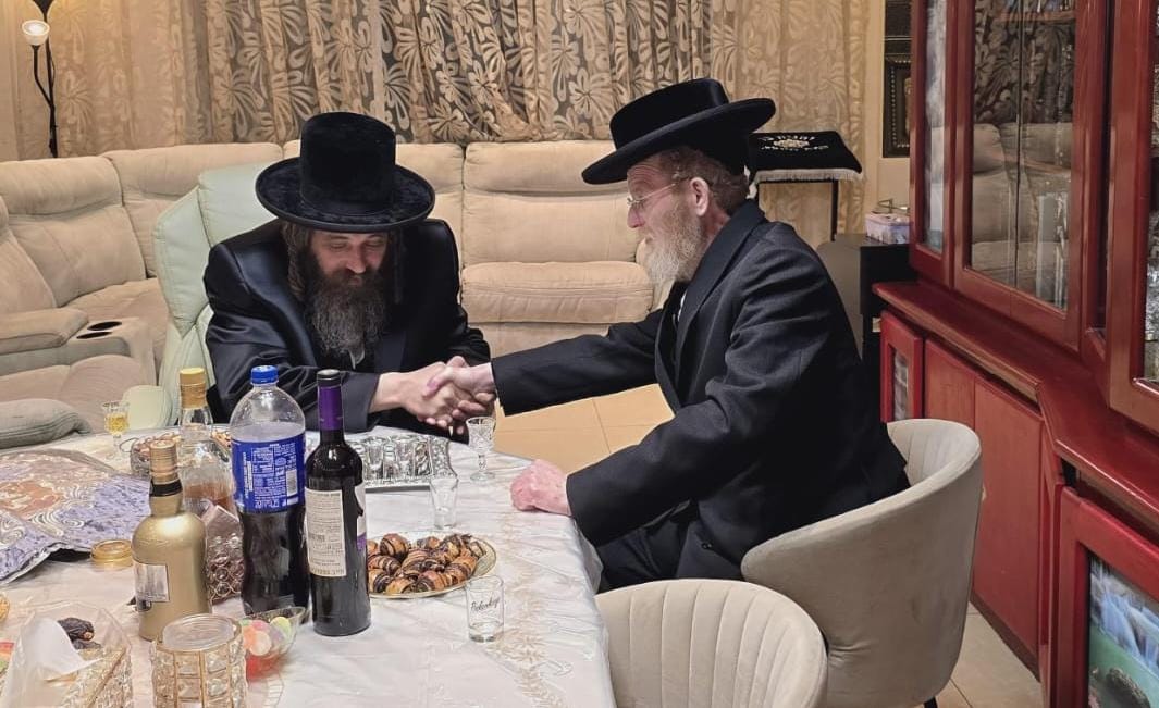 באדיבות המצלם