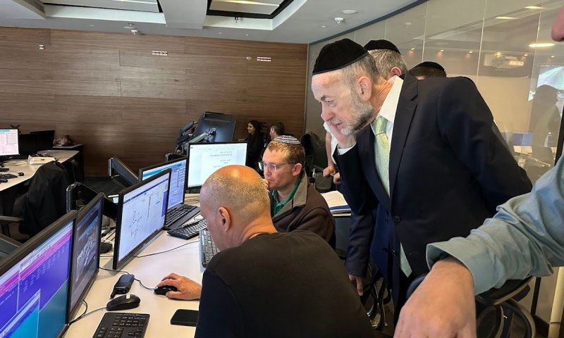 מאות אלפים הגיעו לכותל המערבי – למעלה משני מיליון בתחבורה הציבורית בפסח