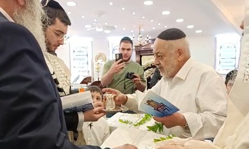 ויקרא שמו 'מאיר ניסים': תינוק ראשון על שמו של הגר"מ מאזוז זצ"ל