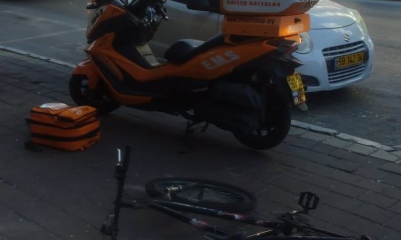 שבוע לאחר הטרגדיה: ילד שרכב על אופניו נפצע בראשו בתאונה בבני ברק