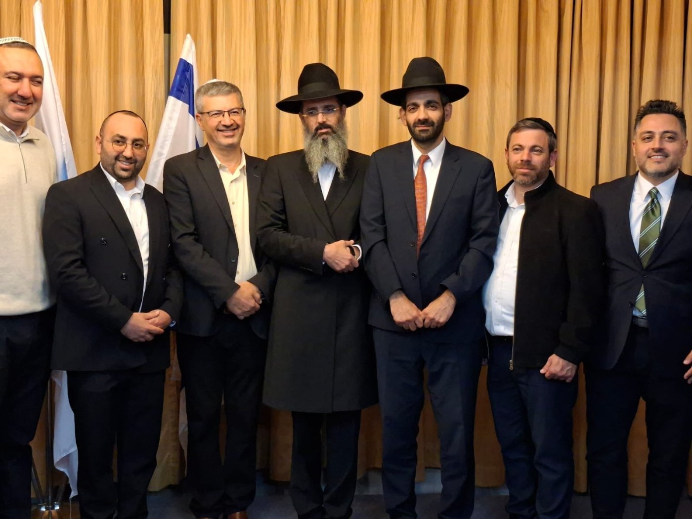 באדיבות המצלם