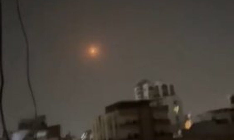 החות'ים שיגרו טיל נגד האמריקאים ופגעו בתימנים