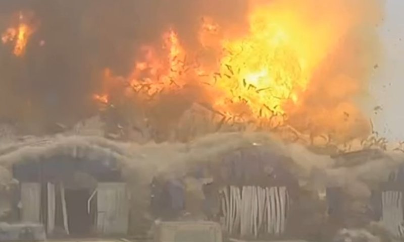 עיתונאים איראנים מושתקים: מנועים מלדווח על הפיצוצים במדינה