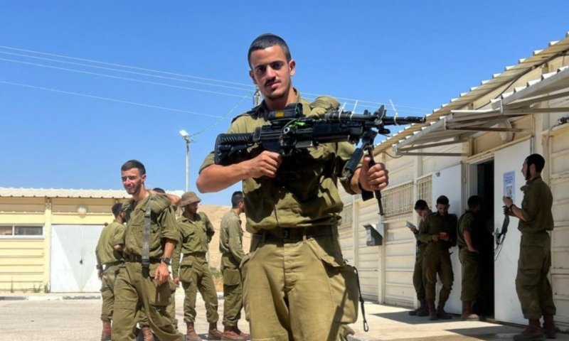 הלוחם החרדי סמל שמעון טובול נהרג בתאונת דרכים
