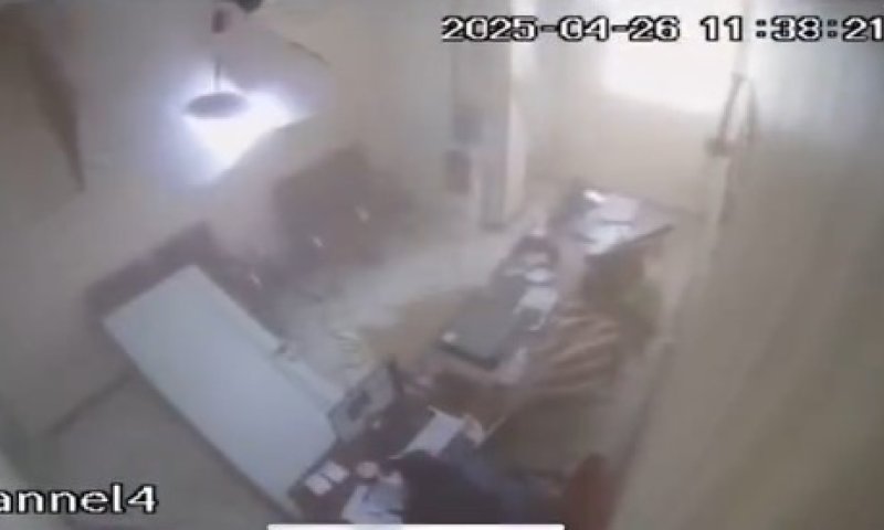 תיעוד חדש ממצלמות האבטחה: כך נראה הפיצוץ בנמל האיראני מבפנים