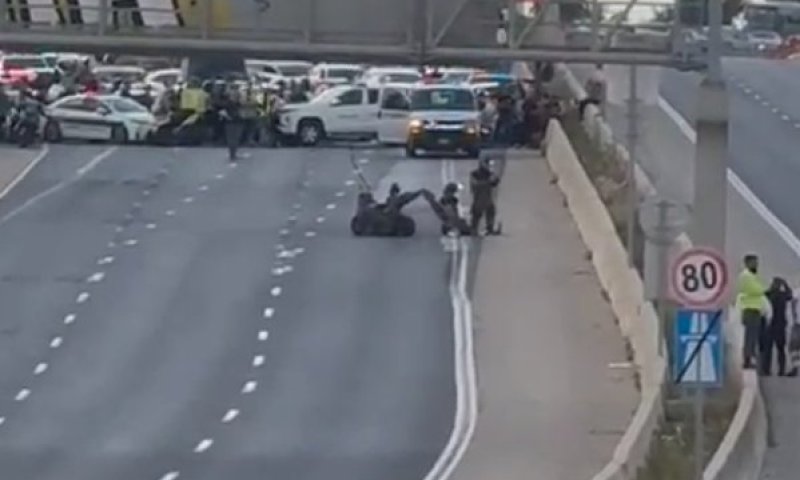 בשל מטען שנעטף בדגל ישראל: כביש 431 נחסם לתנועה