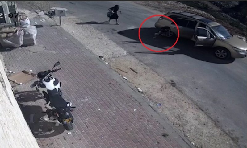 נס בתל ציון: בן 4 קפץ מתוך רכב שהחל להידרדר לוואדי | צפו
