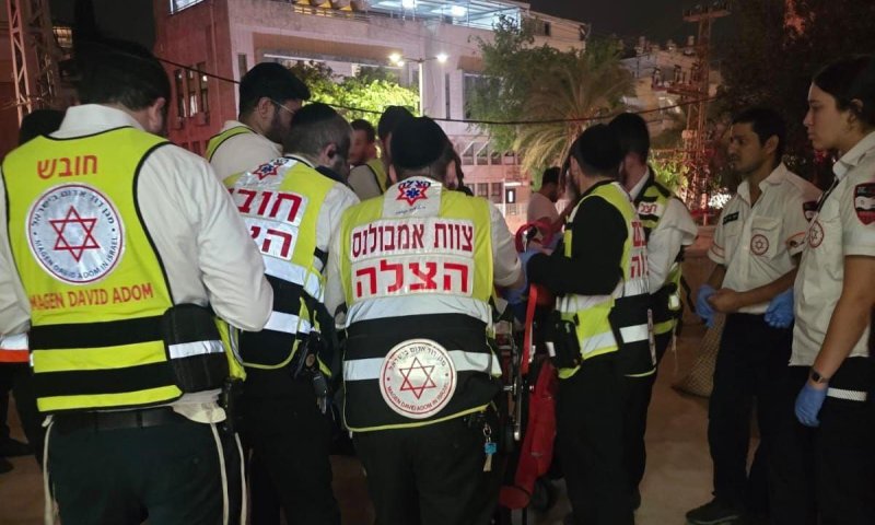 בני ברק: מספר נפגעים במצב בינוני וקל בעקבות שריפה בבית אבות