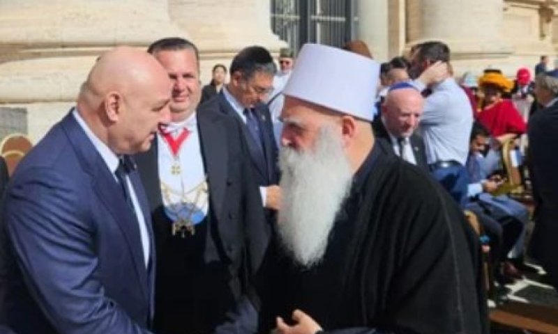 זעם בלשכת נשיא לבנון על הכתב הישראלי: "רועי קייס שקרן"