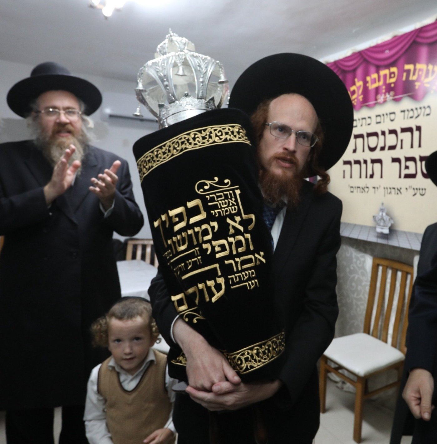 יח"צ