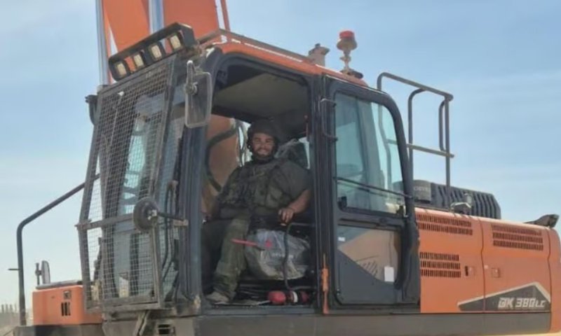 דוד ליבי הי"ד בן 19 מפעיל כלי הנדסי, נפל בפעילות בעזה