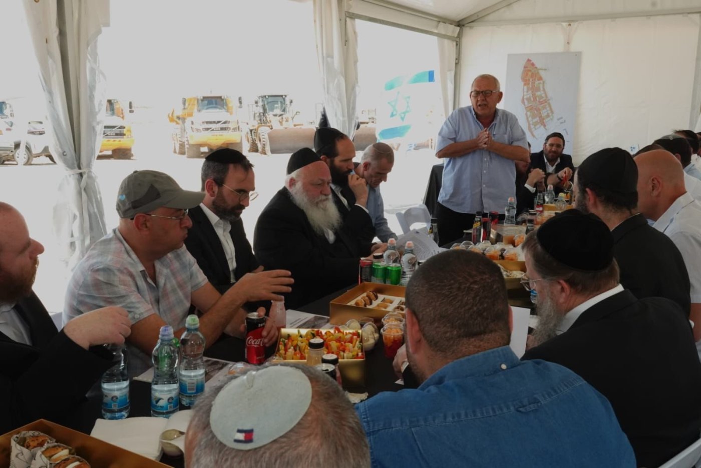 לע״מ
