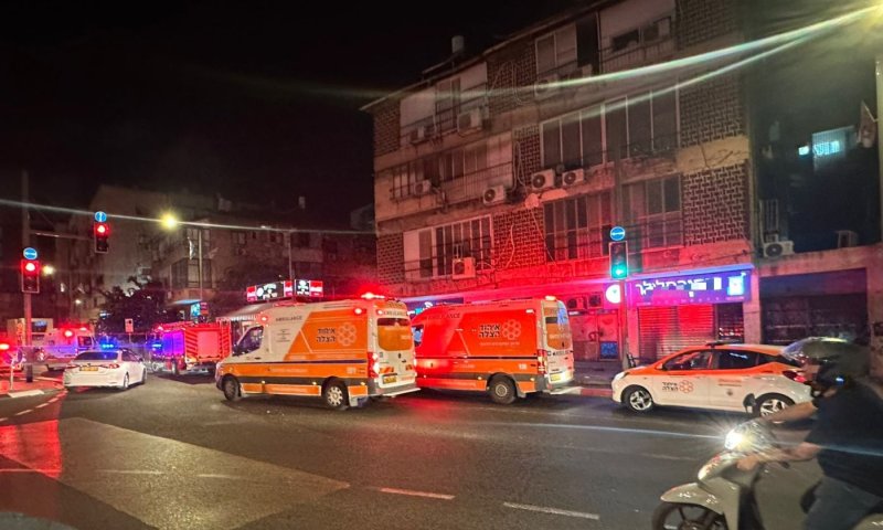 בני ברק: אם ושלושה ילדים חולצו מלהבות בדירתם