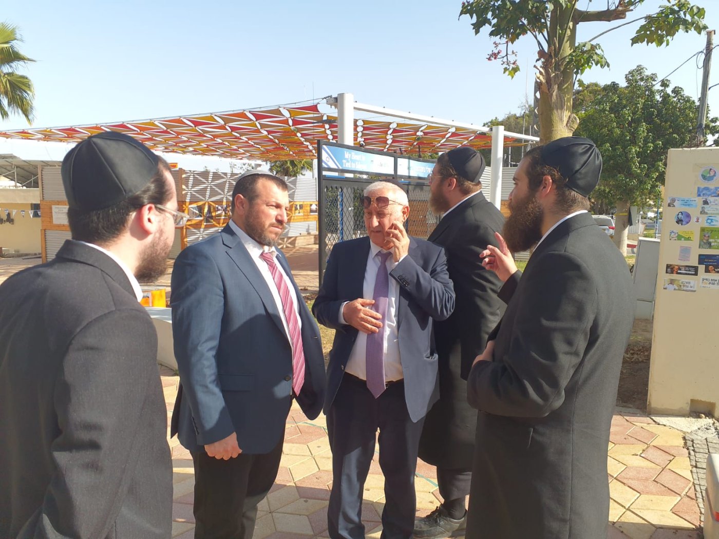 ללא