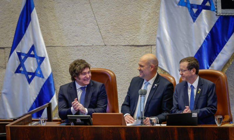 במסגרת ביקורו בישראל: נשיא ארגנטינה מיליי נואם בכנסת