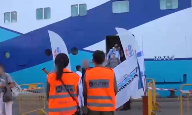 בליווי ספינת טילים: למעלה מ-1,500 ישראלים שבו ארצה | תיעוד
