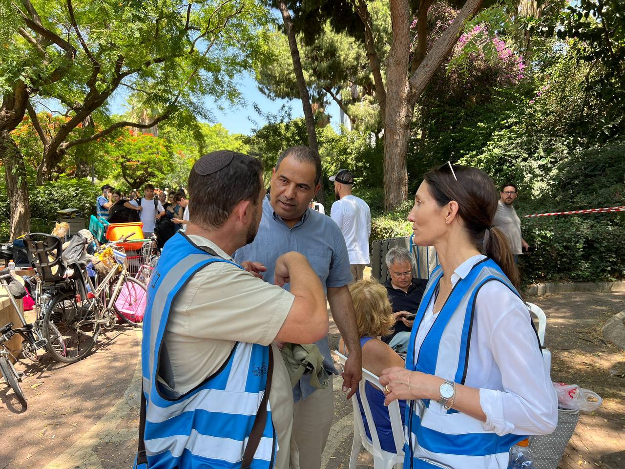 באדיבות המצלם