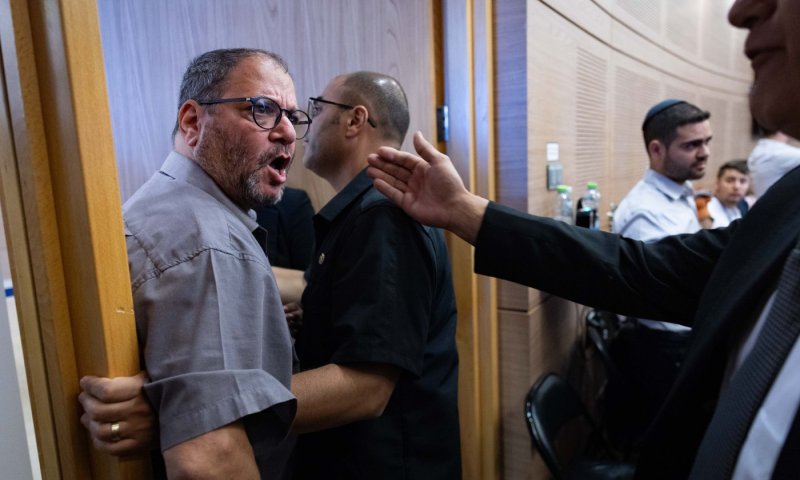 עופר כסיף