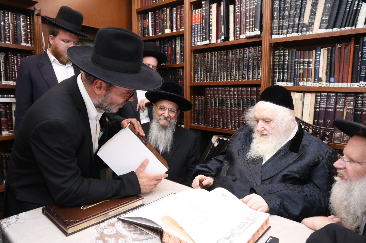 דוד ארזני