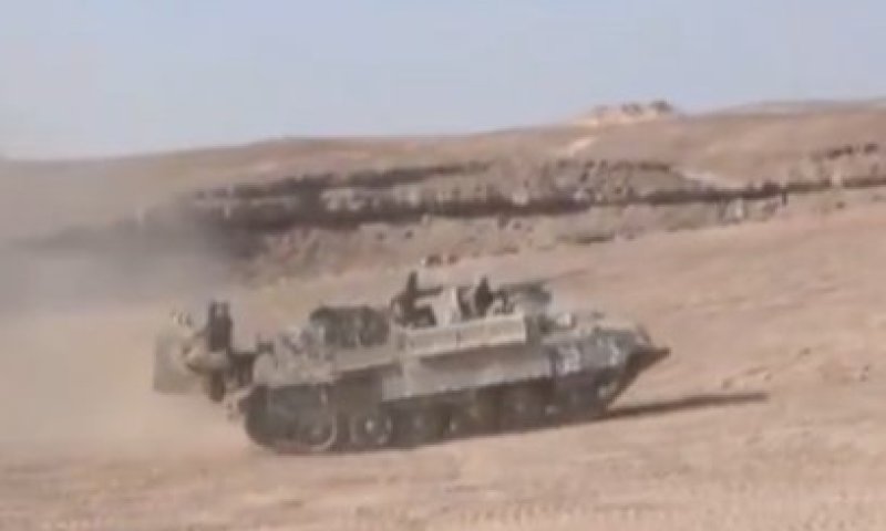 פתח היציאה היה מקולקל - המחבל זרק מטען דרך הפתח: אסון הפומה ברצועה