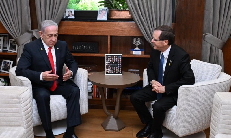 על רקע המאמצים: יצחק הרצוג ובנימין נתניהו נועדו לקראת הנסיעה לוושינגטון