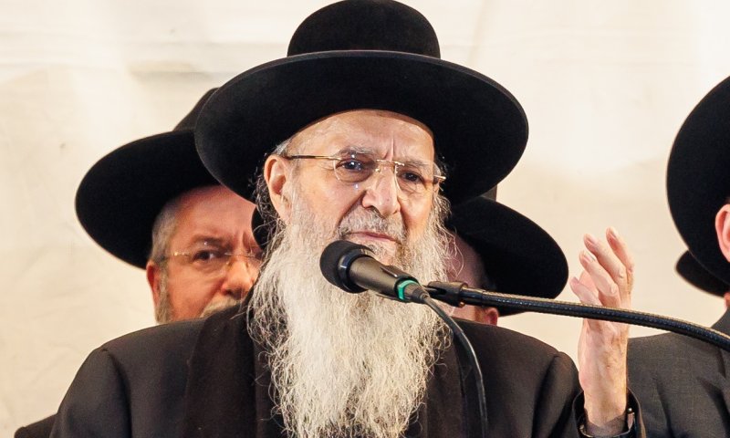 תפילות לרפואתו: המקובל הגאון רבי יעקב הלל אושפז בטיפול נמרץ
