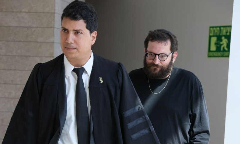 יועצו של נתניהו עתר לעליון: "החלטה שגויה ומסוכנת"