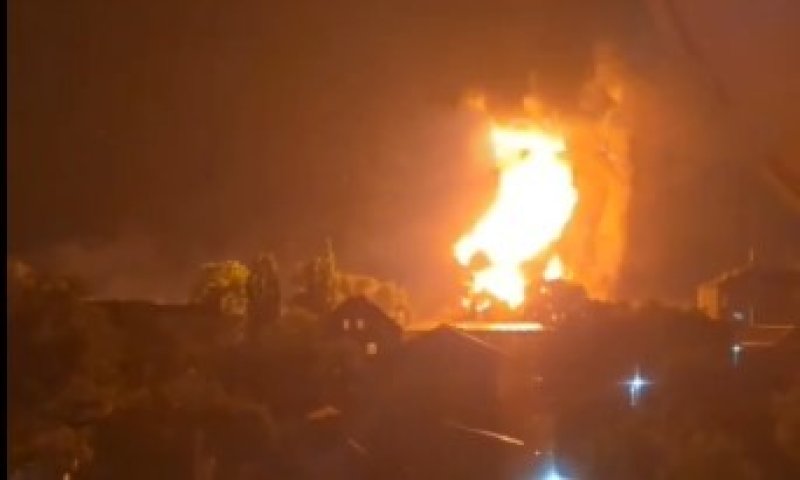 תיעוד: כטב"ם אוקראיני פוגע ברכבת דלק ברוסטוב