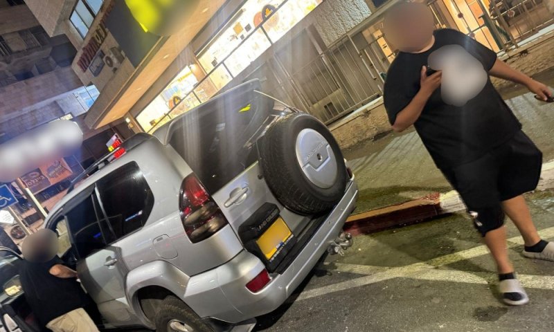 הנהג נעצר בגלל חגורה, ואז השוטרים גילו משהו הרבה יותר חמור
