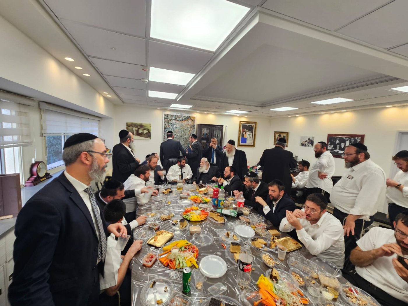 באדיבות המצלם
