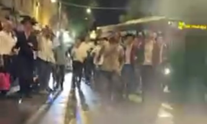 התנפלות אלימה: משפחה הותקפה על ידי קיצונים בירושלים