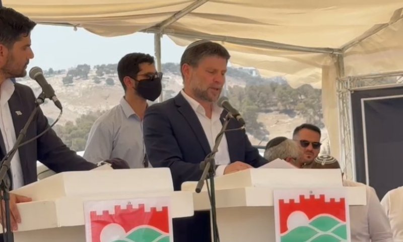 השר סמוטריץ' הימם את אירופה: קבר סופית את חלום המדינה הפלסטינית