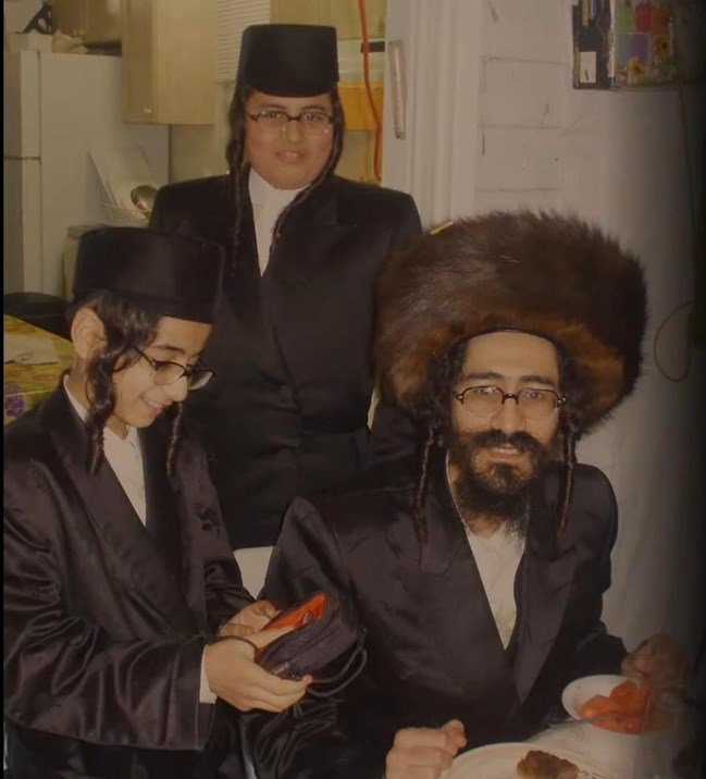 באדיבות המצלם