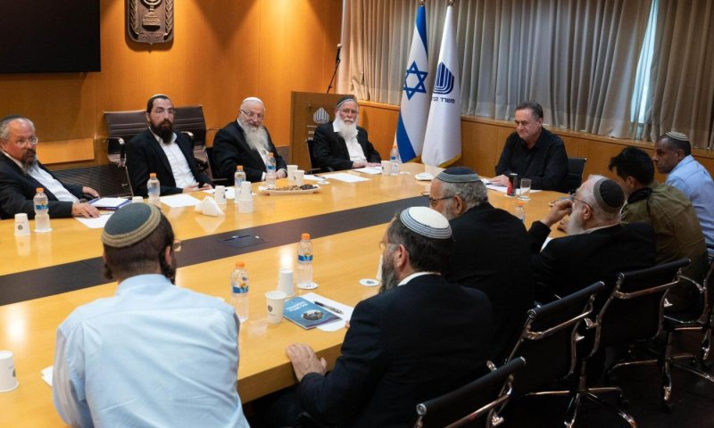 כ"ץ לרבני הציונות הדתית: "העיר עזה תיראה כמו בית חאנון"