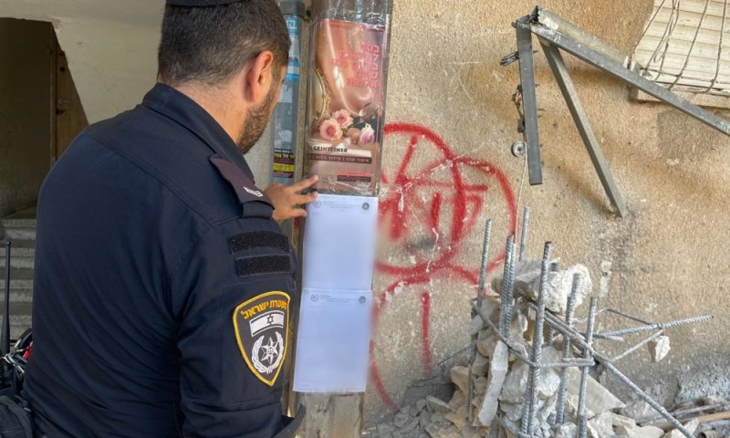 בני ברק: המשטרה איתרה שלושה שב"חים שעבדו בשיפוצים, הדירה נסגרה ל-30 יום