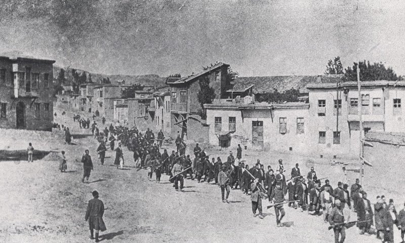 צעדות מוות במדבר הסורי ורעב המוני: הזוועה שנתניהו הציף מחדש