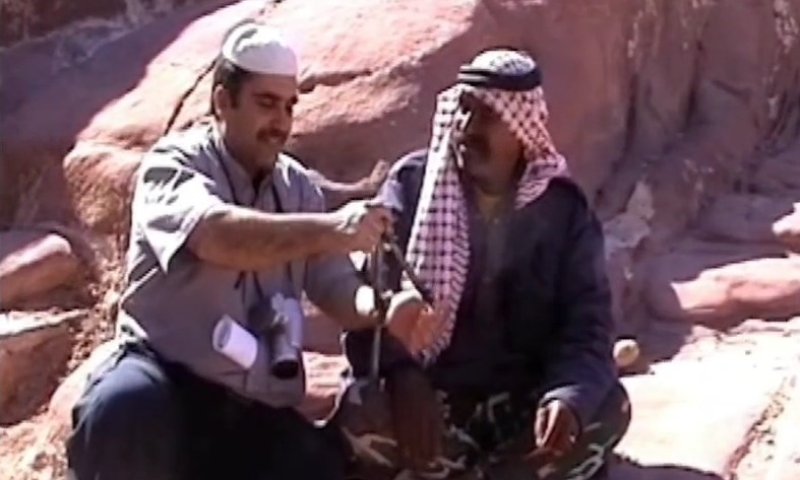 כרמלי שיחד את האחראי ונכנס לקבר אהרון הכהן