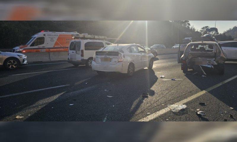 ילד חרדי נפצע קשה בתאונה בכביש 1 סמוך למחלף שורש