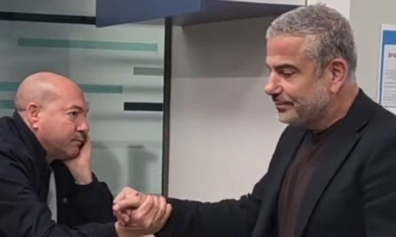 אייל ברקוביץ עקץ "ערוץ 14 מת בשבת": כך הגיב ינון מגל