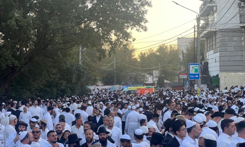 ראש השנה באומן: מעל 55,000 מתפללים שהו אצל רבי נחמן
