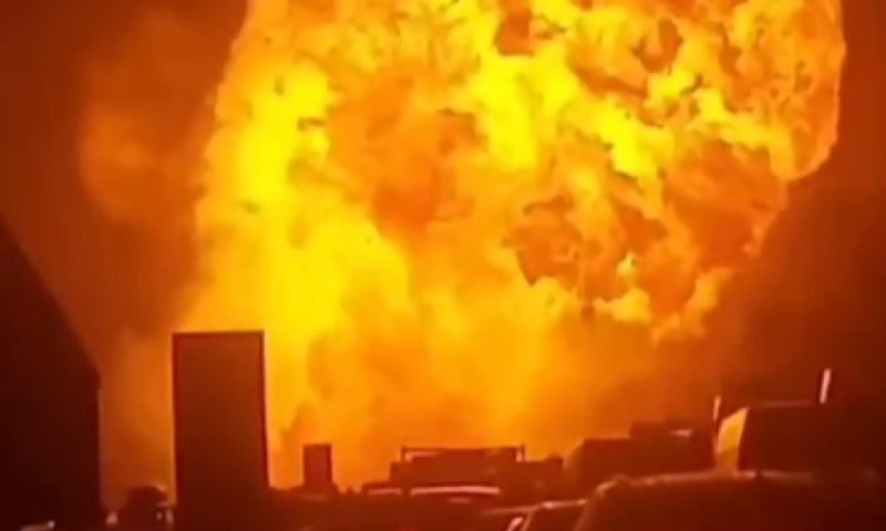 פיצוץ עז באיטליה: מכלית דלק התפוצצה בכביש מהיר 