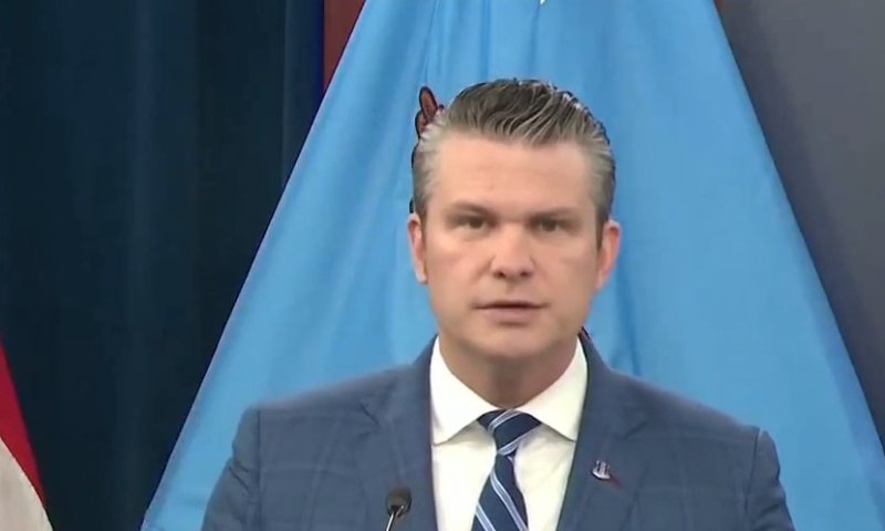 "הללו את ה' כל גויים": ההצהרה של שר ההגנה האמריקני, פיט הגסת' - "אלוהים ראוי לכל התהילה"