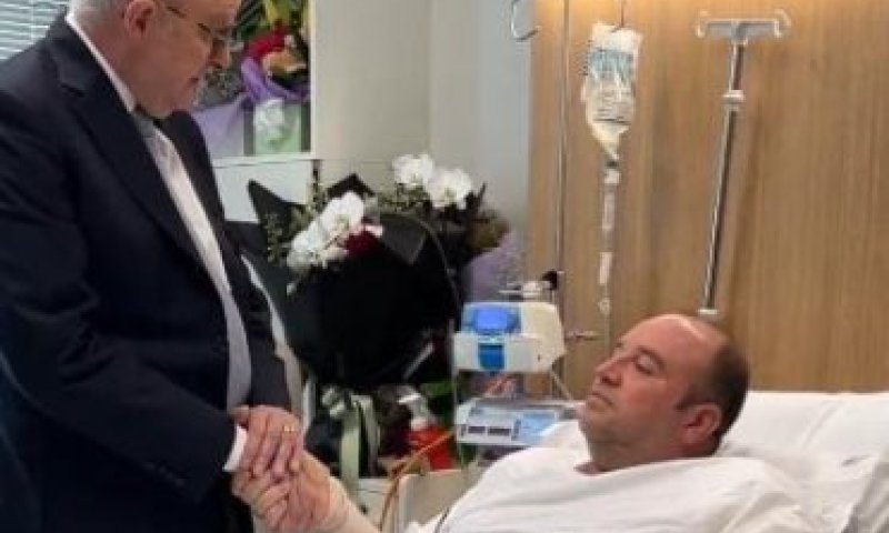 "הייתי עושה זאת שוב": המוסלמי שריגש את אוסטרליה כשסיכן את חייו למען הקהילה היהודית