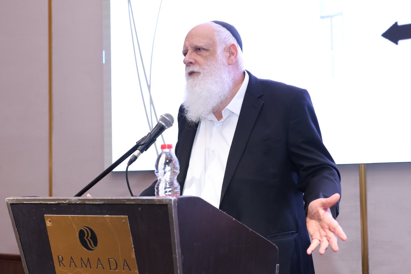 יעקב נחומי