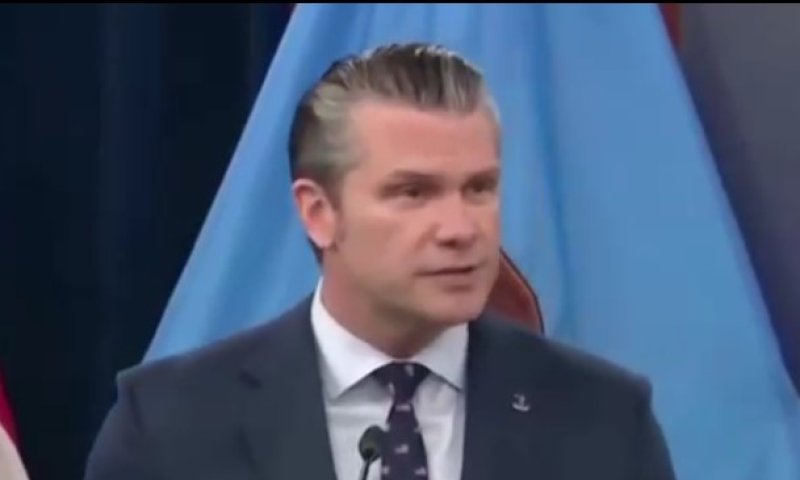 "הסיוט של משטר הרשע": שר ההגנה האמריקני על שיתוף הפעולה האווירי מול איראן